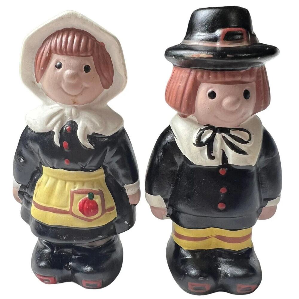 Pilgrims Salt & Pepper Shakers Vintage Thanksgiving Harvest 3.5" Boy Girl 1990s